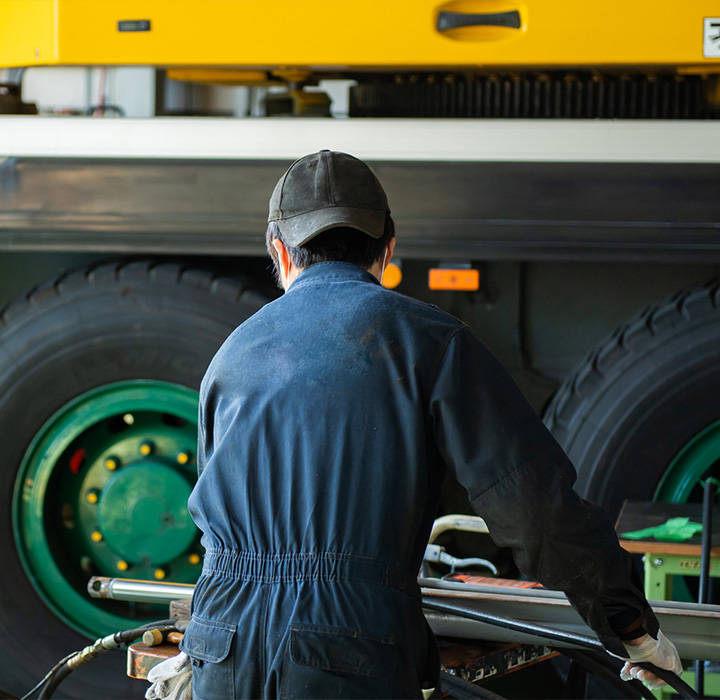 代表取締役社長　上田 積